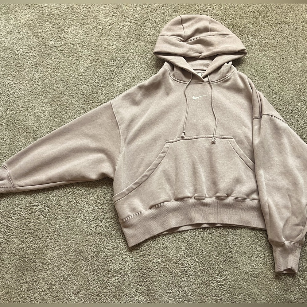 Vintage Nike cropped sweatshirt